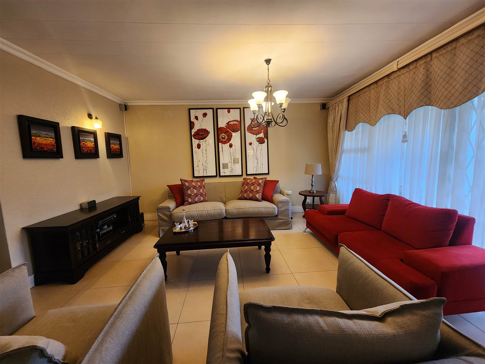 3 Bed Townhouse in Welkom photo number 6