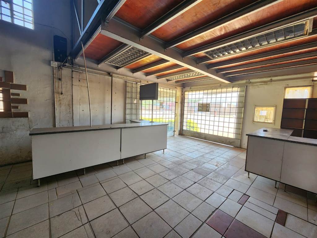 816  m² Commercial space in Louis Trichardt photo number 15