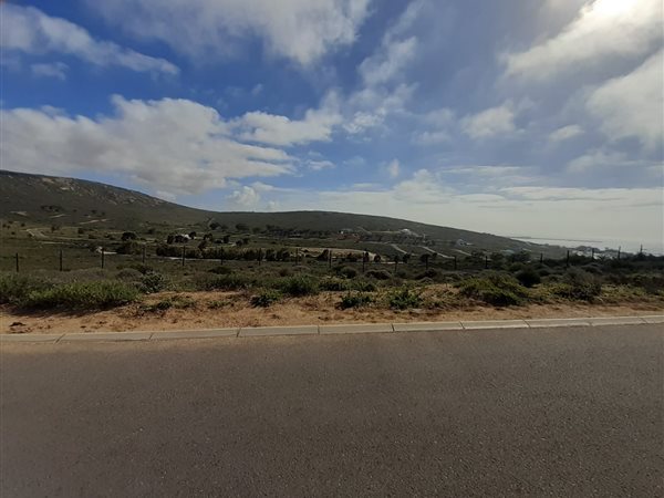 281 m² Land available in St Helena Views