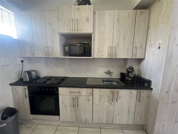 1 Bedroom Flat