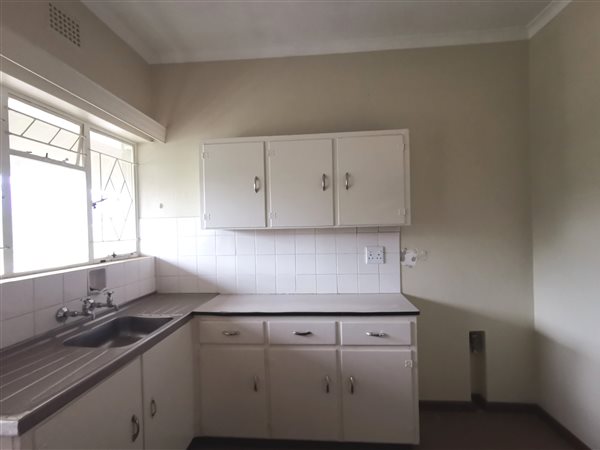 2 Bed Apartment in Worcester and surrounds