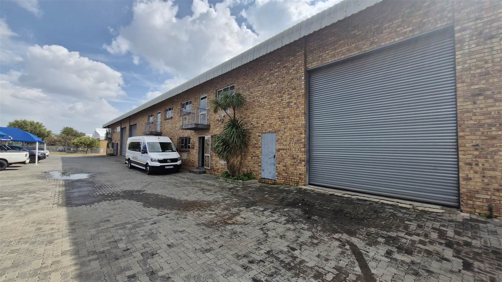 600  m² Industrial space in Allandale photo number 1