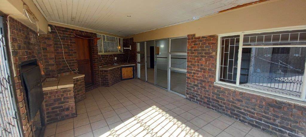 3 Bed House in Doringkloof photo number 14