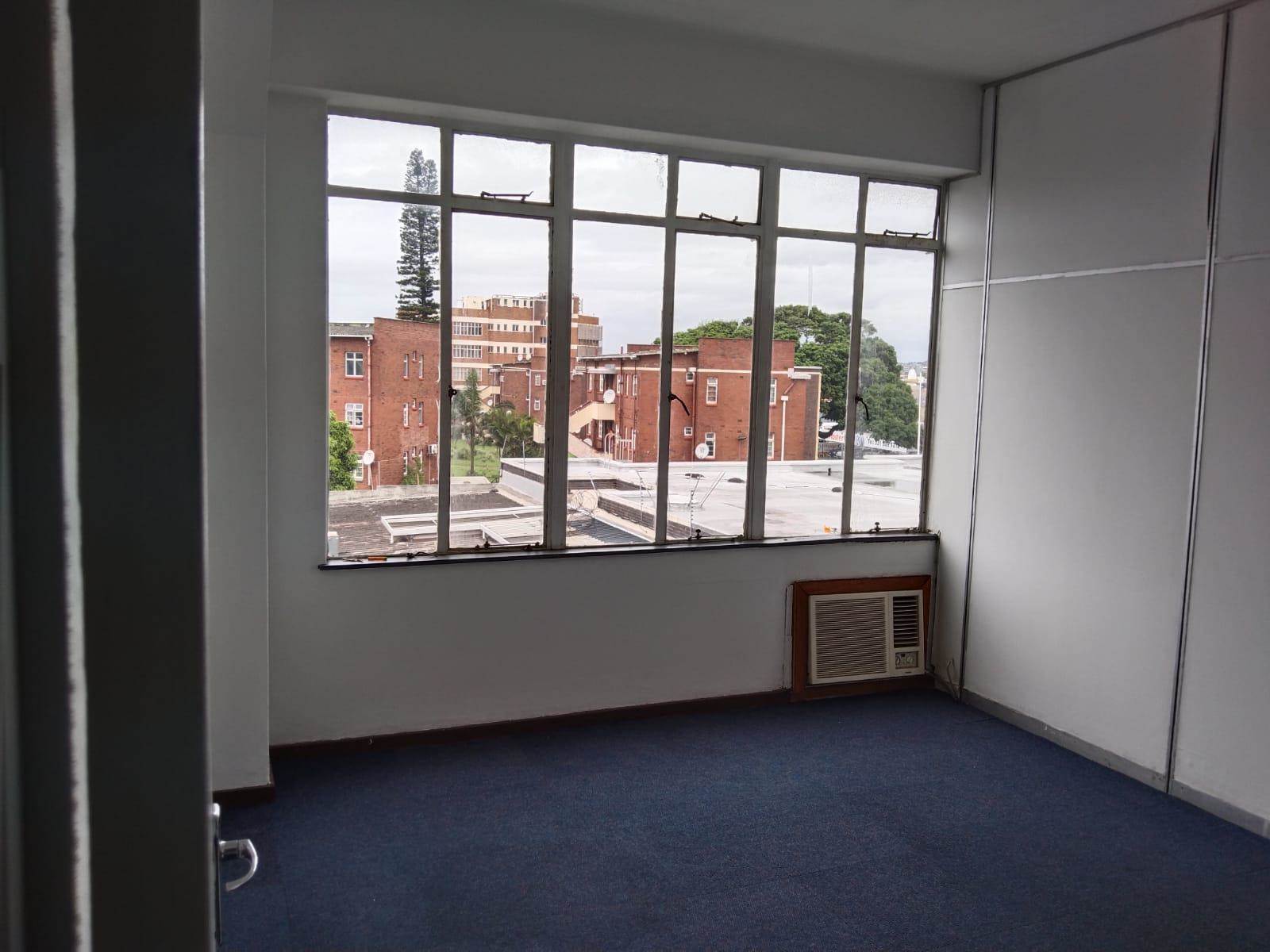 116  m² Commercial space in Greyville photo number 7