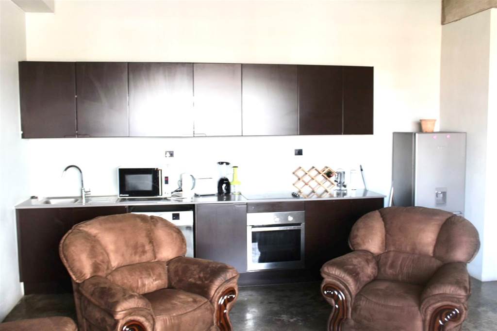 1 Bed Apartment in Maboneng photo number 11
