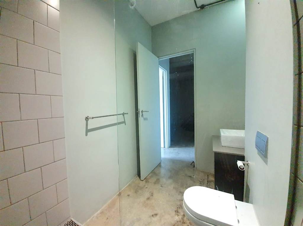 1 Bed Apartment in Maboneng photo number 17
