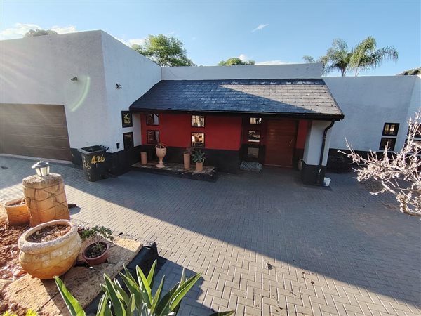 3 Bedroom House 3 Bedroom House