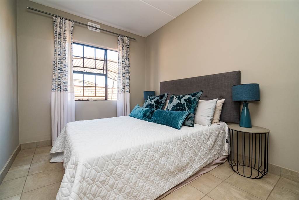 2 Bed House to rent in Mnandi AH RR4147476 Private Property