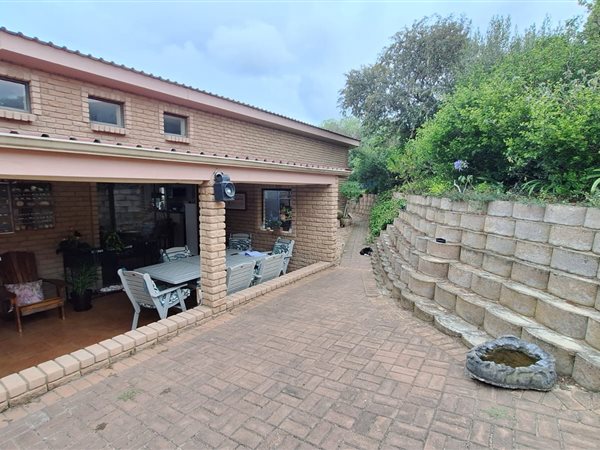 2 Bedroom House 2 Bedroom House
