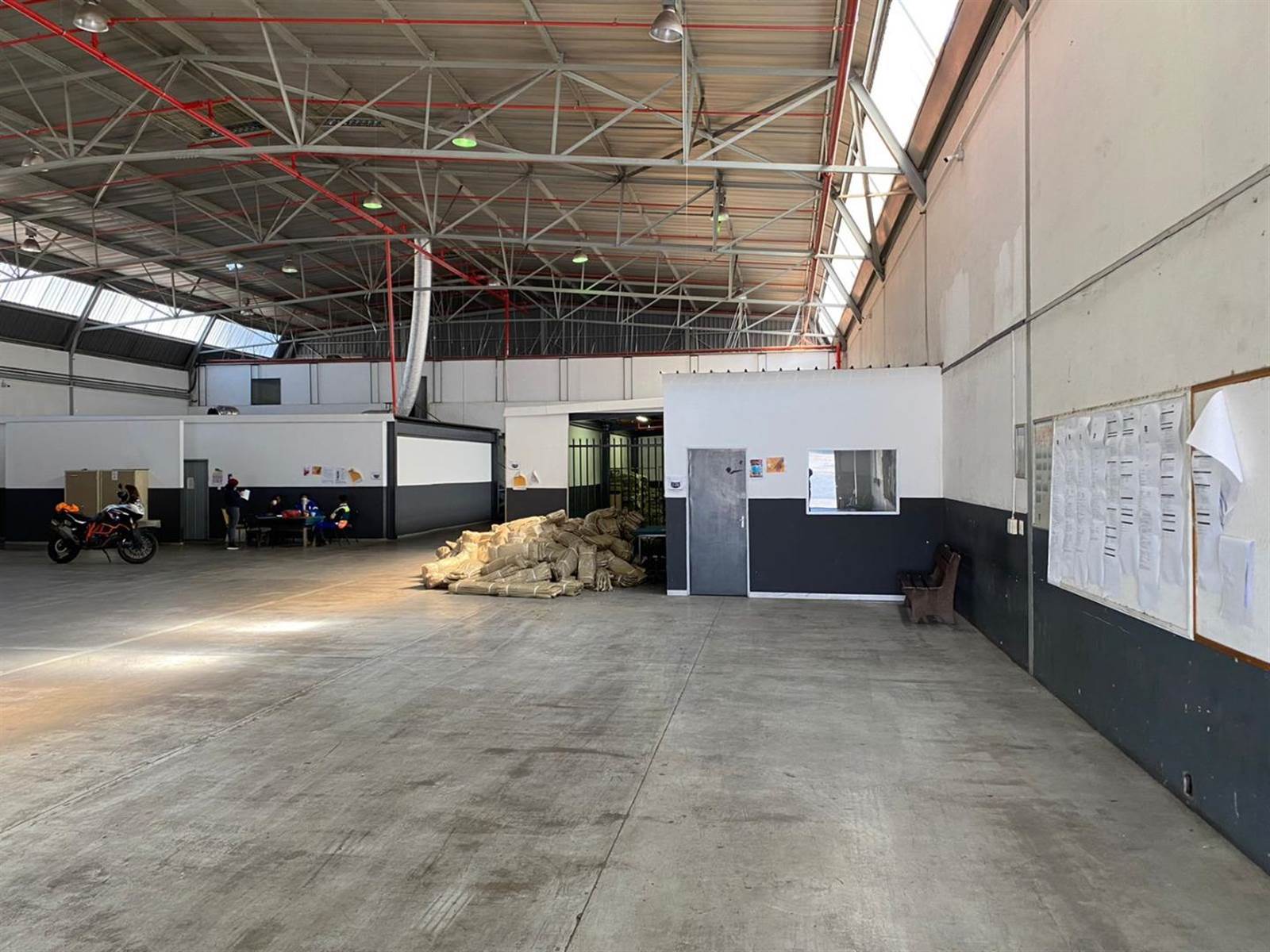 1551  m² Industrial space in Randjespark photo number 29