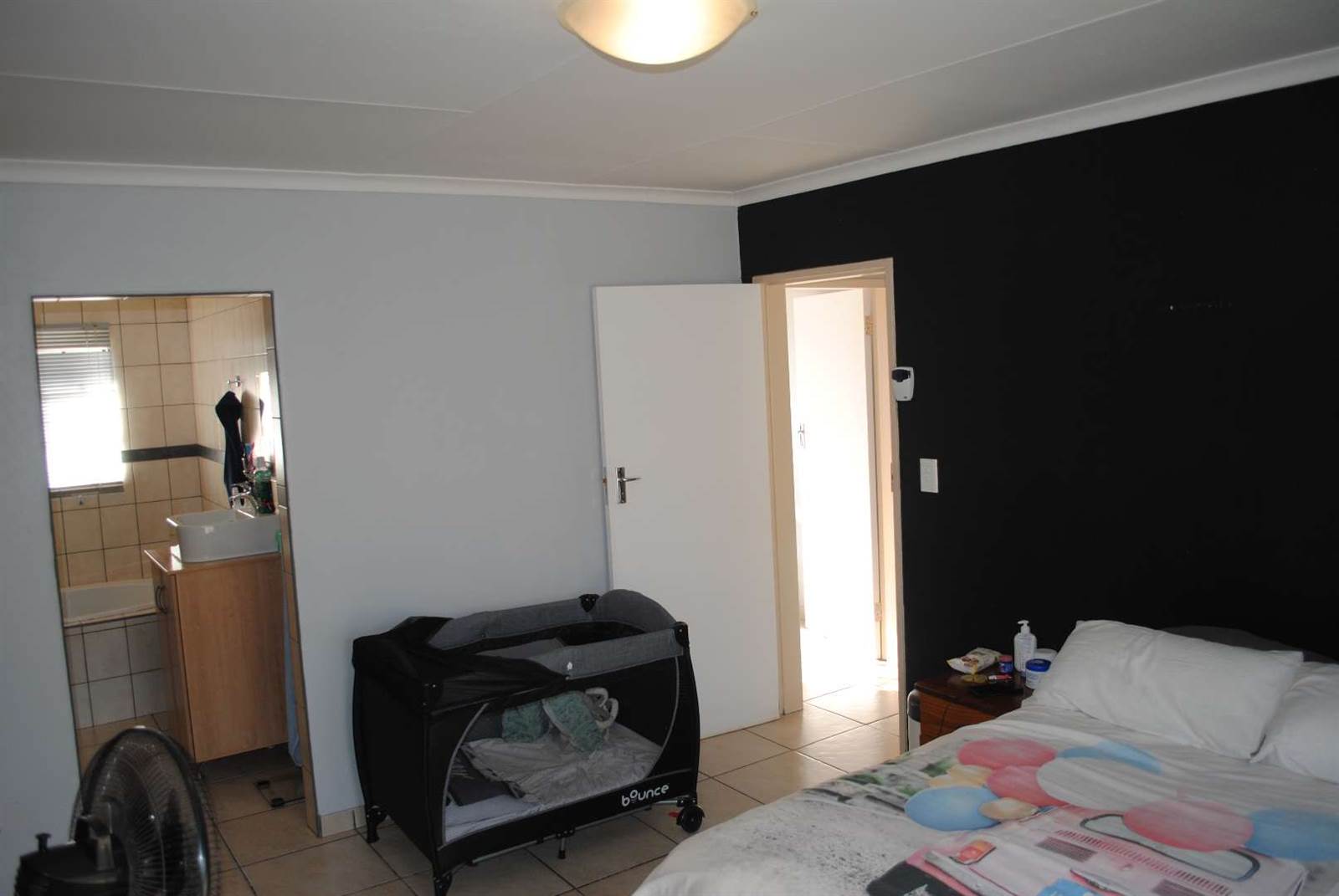 3 Bed Townhouse in Riversdale photo number 21