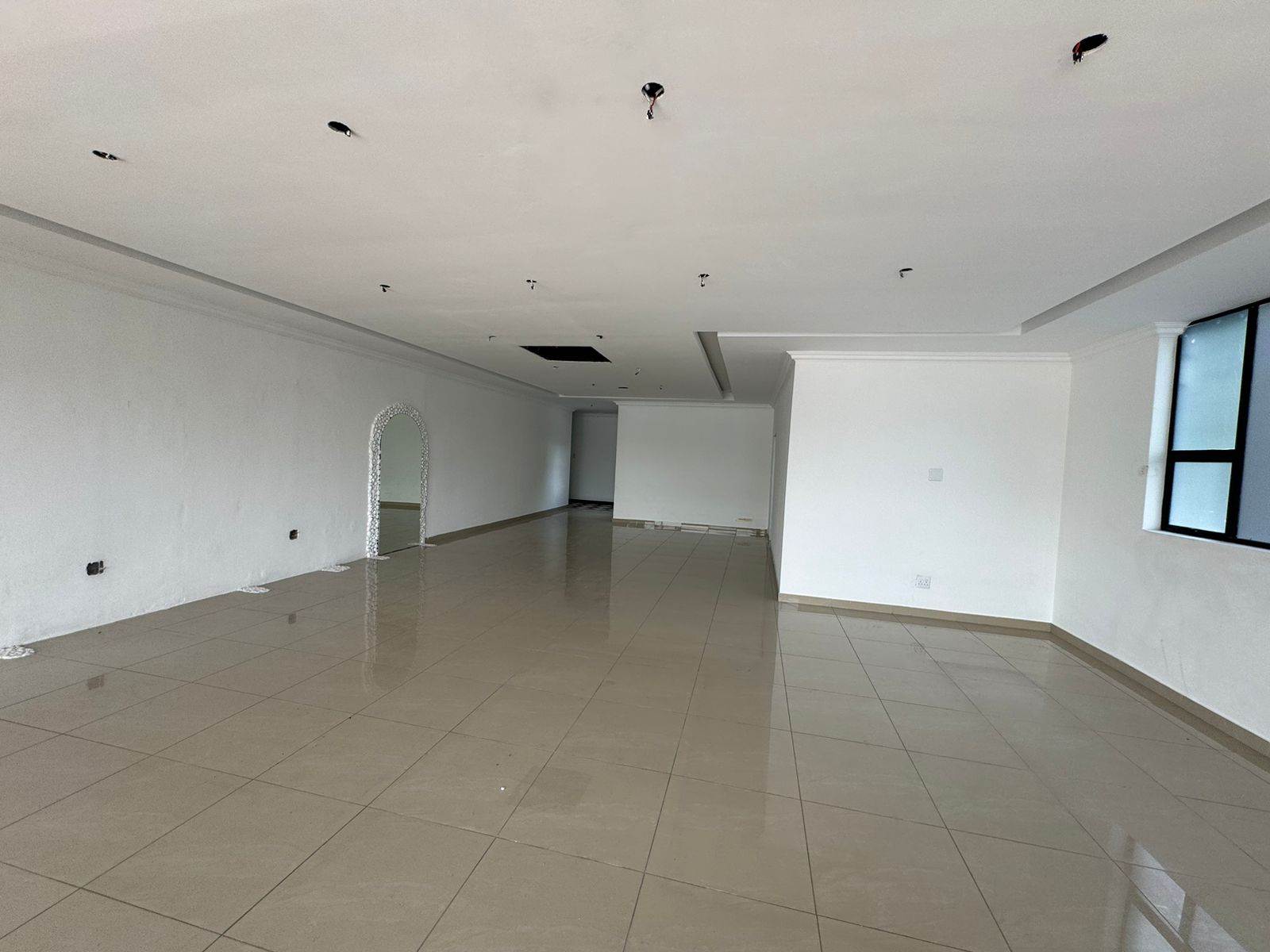 328  m² Commercial space in Rivonia photo number 4