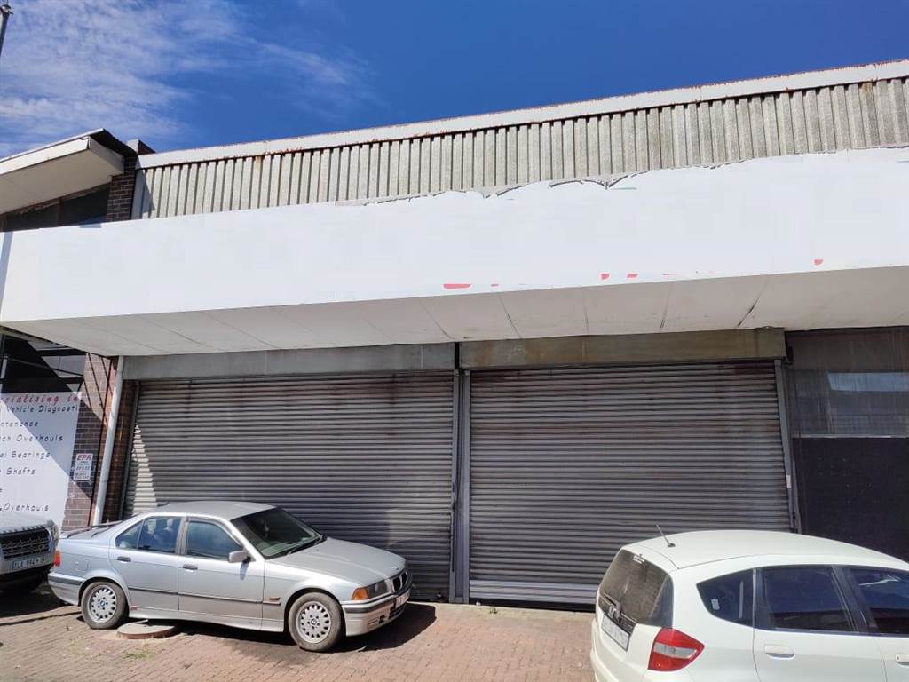 450  m² Industrial space in Krugersdorp Central photo number 1