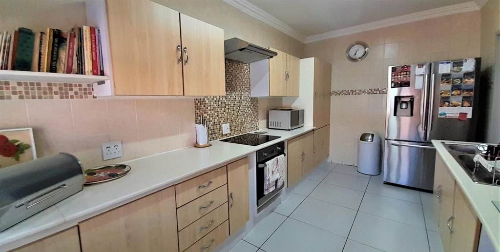 3 Bed Townhouse in Northmead photo number 1