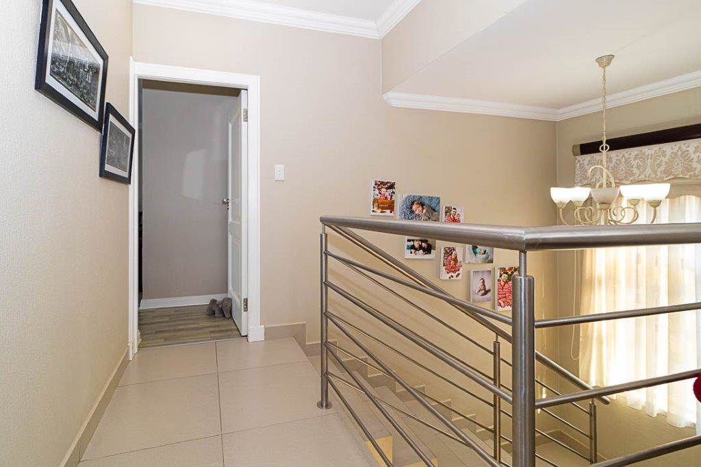 3 Bed Duplex in Eye of Africa photo number 8