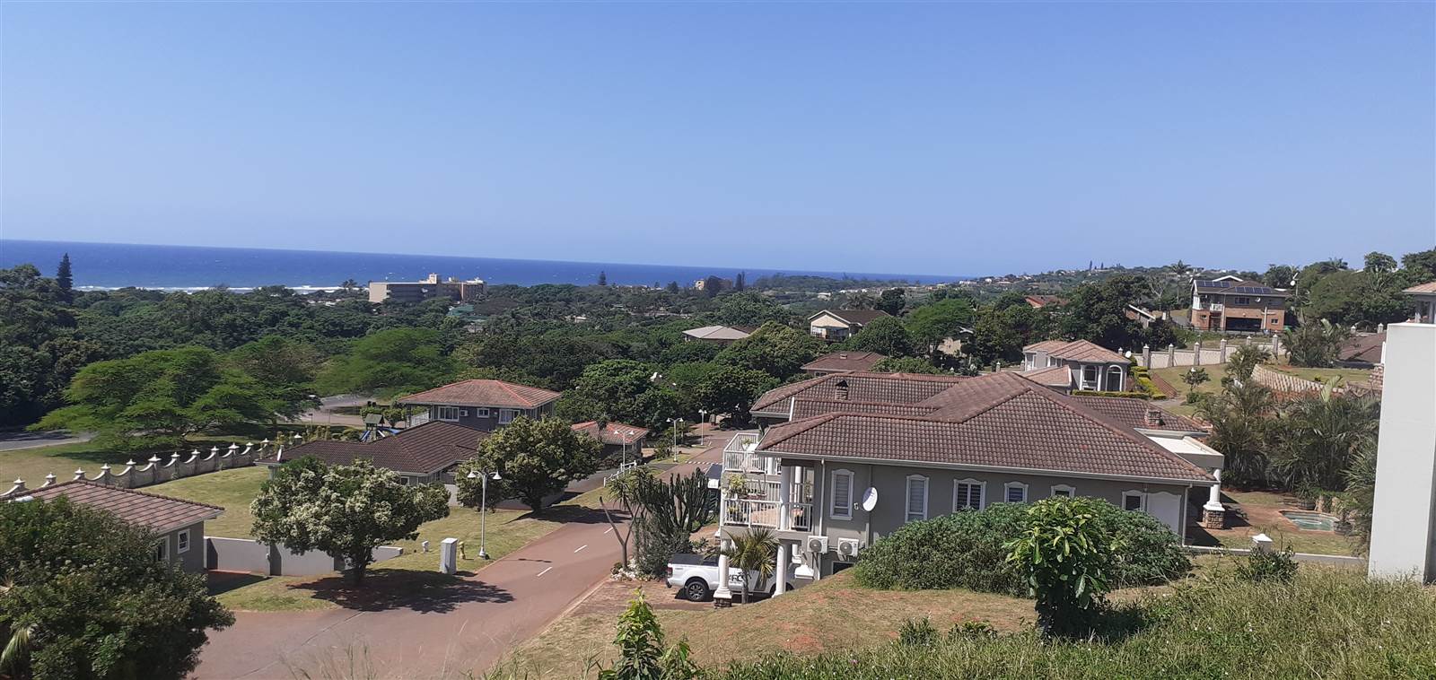 784 m² Land available in Illovo Beach photo number 1