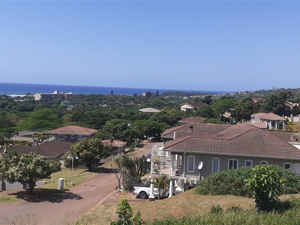 784 m² Land available in Illovo Beach