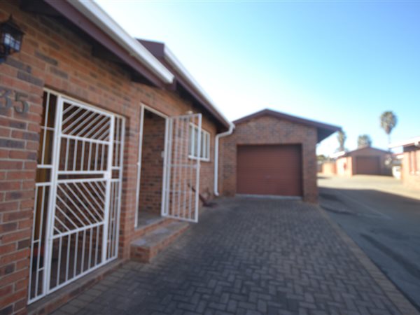 3 Bed Townhouse