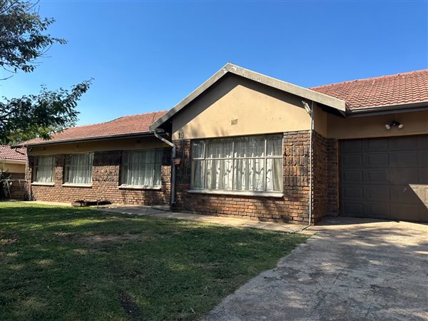 3 Bed House in Blanchville