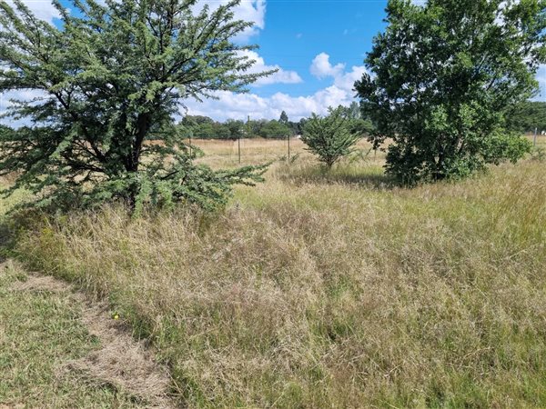 2.2 ha Land