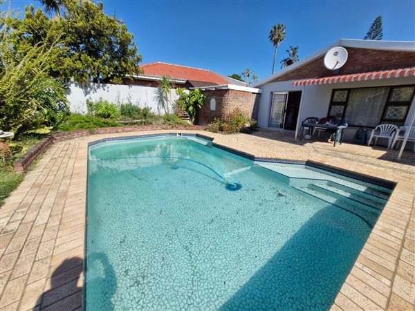 3 Bedroom House 3 Bedroom House