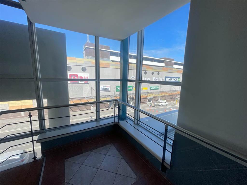 163.75  m² Commercial space in Milnerton Central photo number 29
