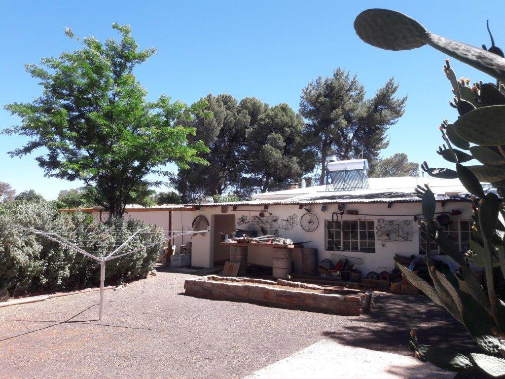 4 Bed House in Loxton photo number 7