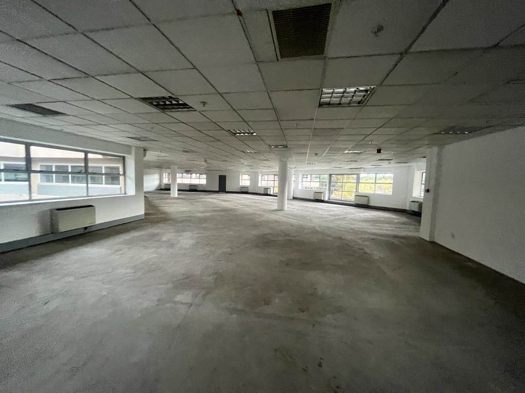 1322  m² Commercial space in Parktown photo number 8