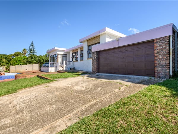 4 Bedroom House 4 Bedroom House