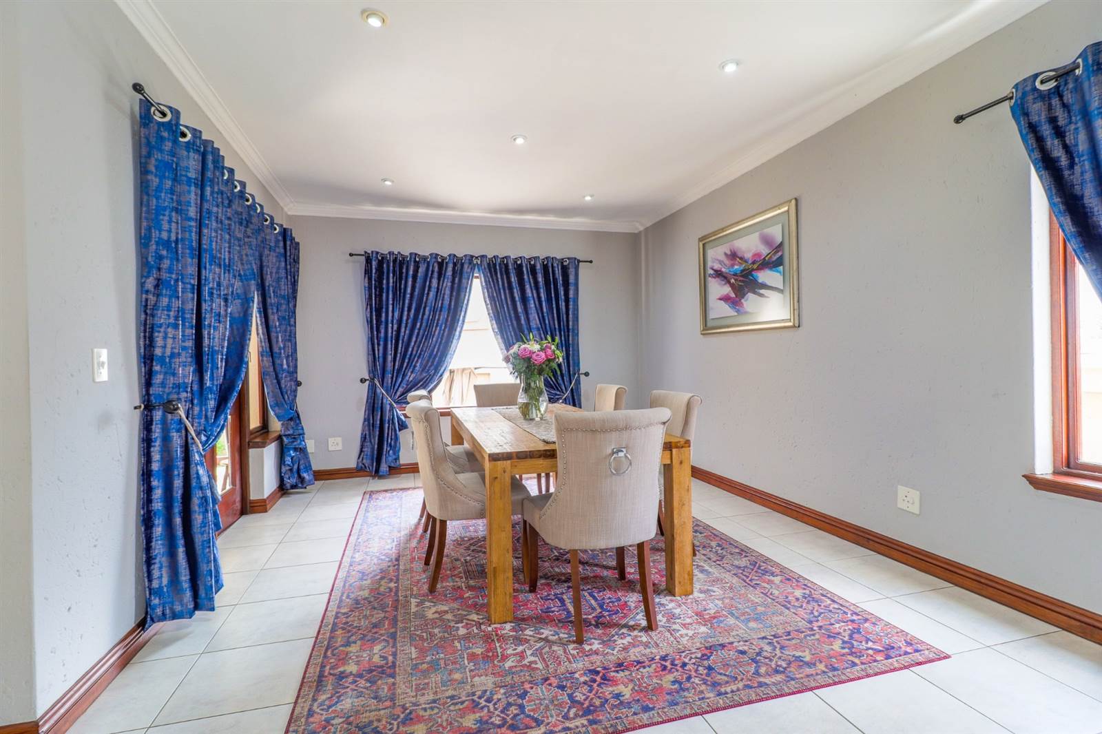 3 Bed Cluster in Lonehill photo number 7
