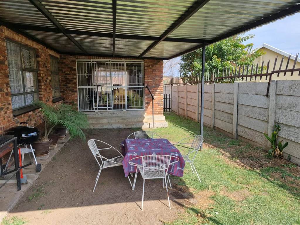 3 Bed House in Parys photo number 16