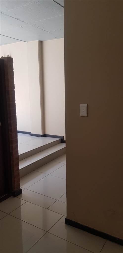 1 Bed Apartment in Braamfontein photo number 15