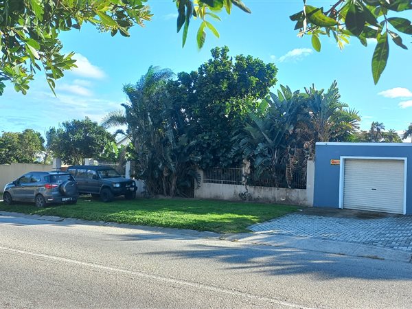 3 Bedroom House 3 Bedroom House