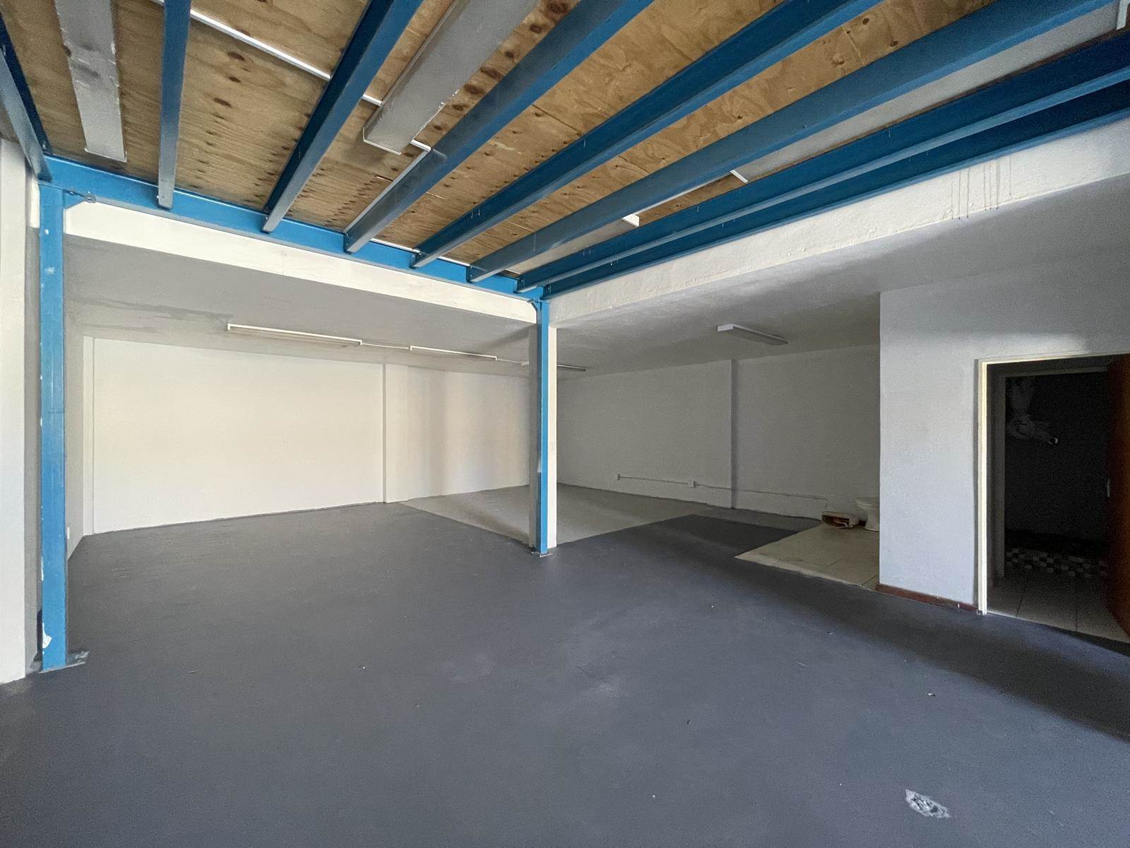 318  m² Industrial space in Montague Gardens photo number 5
