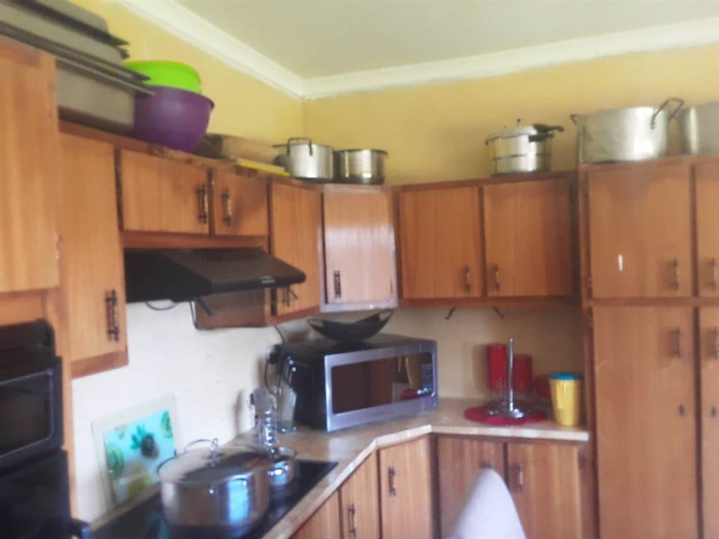 3 Bed House in Osizweni photo number 21