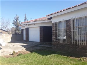 3 Bed House in Osizweni