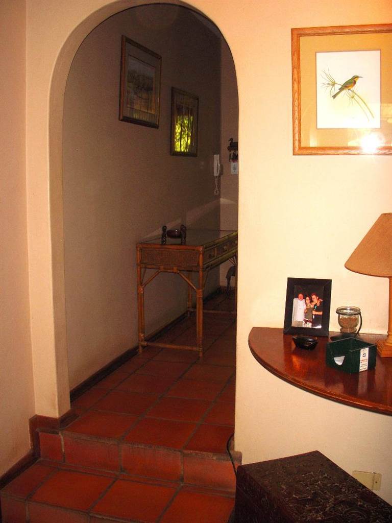 4 Bed House in Laezonia photo number 10