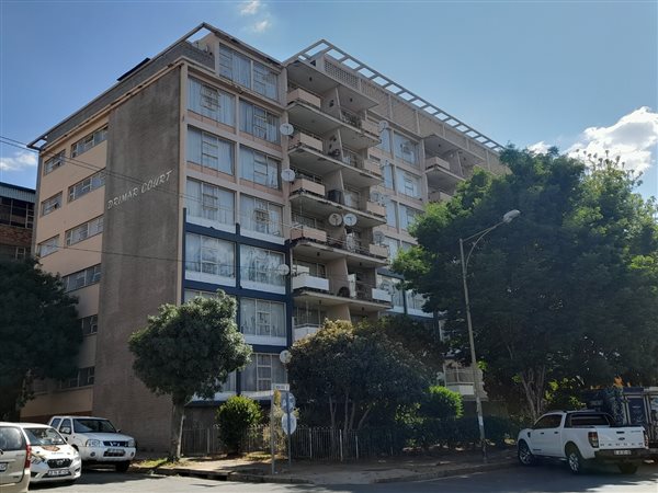 3 Bed Apartment in Krugersdorp Central