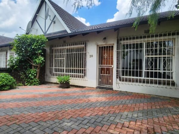 2 Bedroom Townhouse 2 Bedroom Townhouse