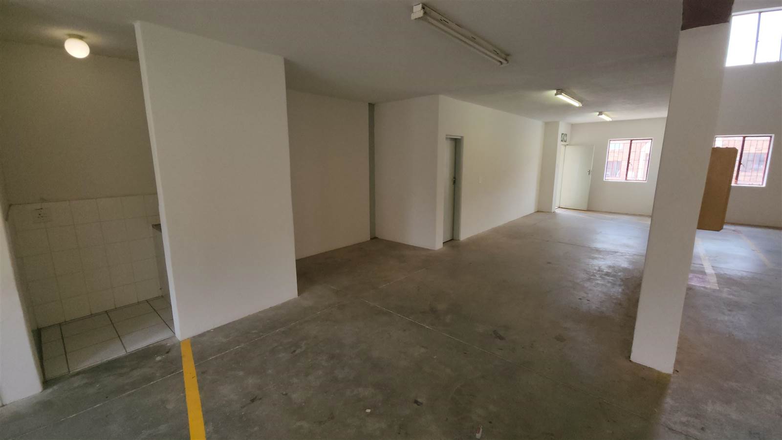 822  m² Industrial space in Kya Sands photo number 6