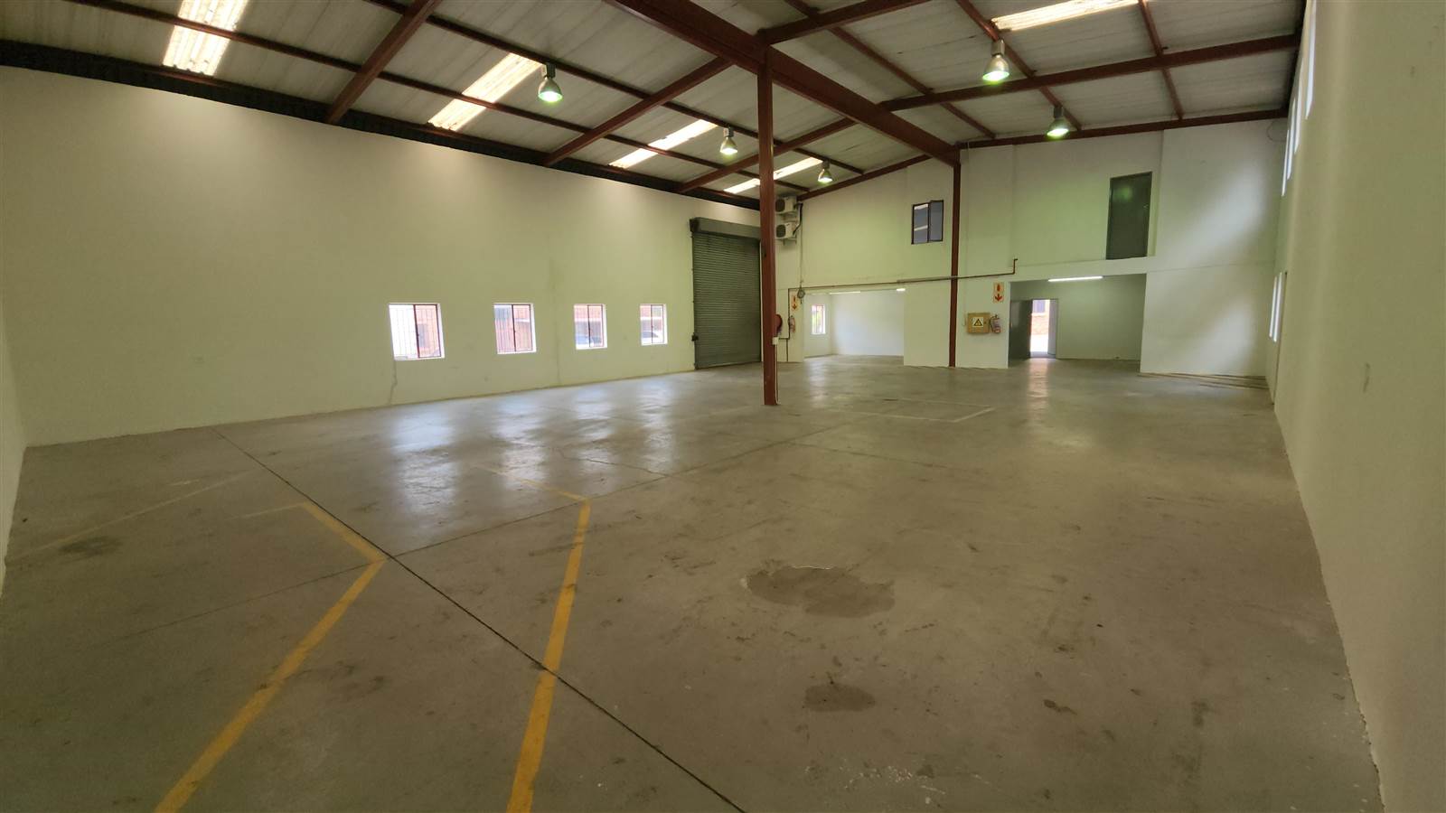 822  m² Industrial space in Kya Sands photo number 2