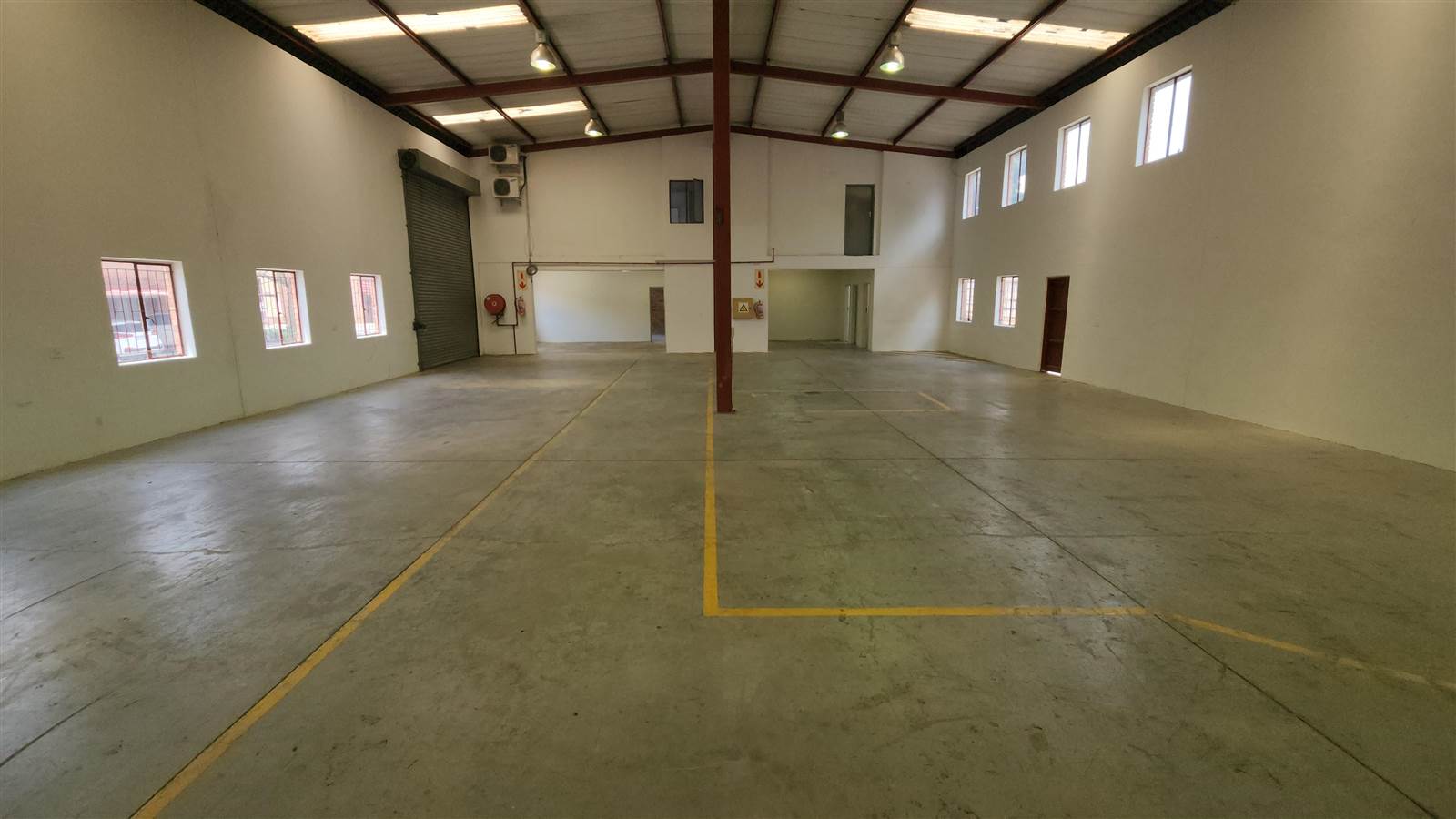 822  m² Industrial space in Kya Sands photo number 4