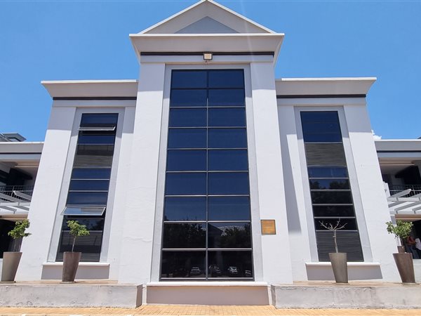 277.100006103516  m² Commercial space in Bryanston