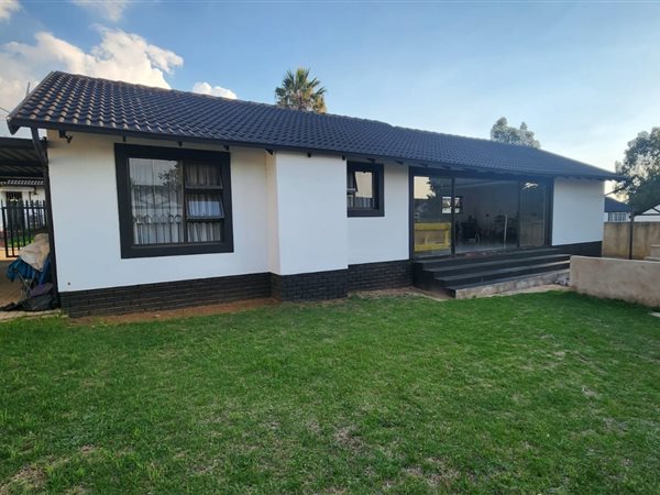 3 Bed House in Ormonde