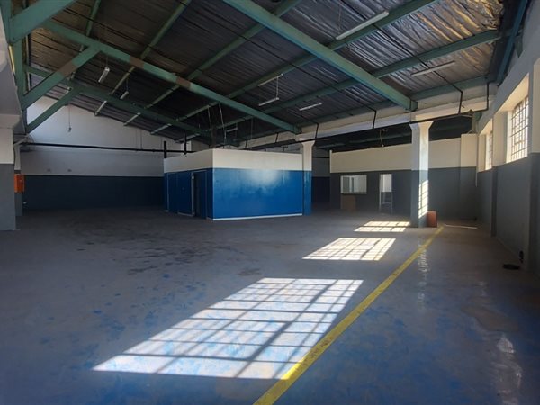 778  m² Industrial space