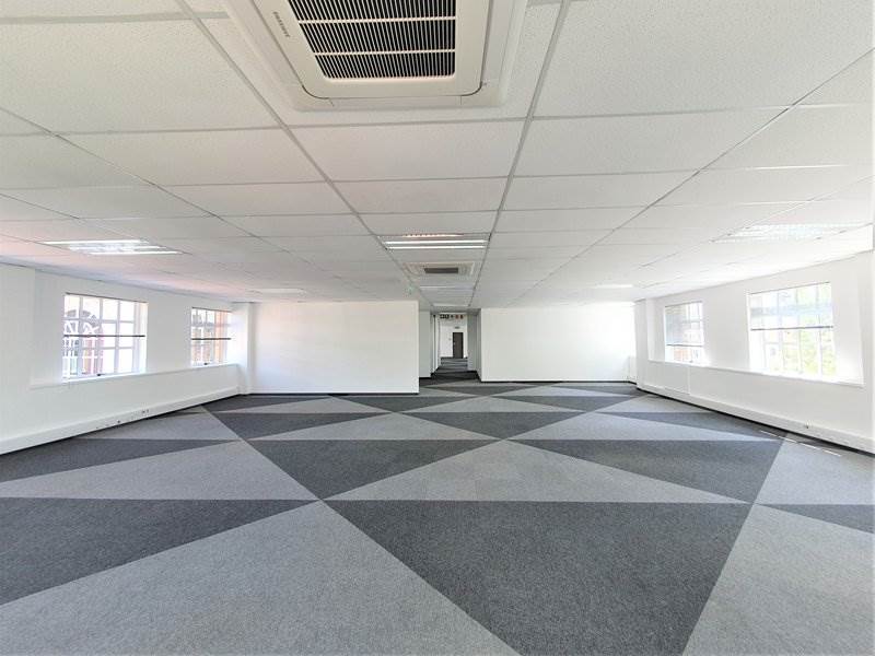 386  m² Office Space in Bryanston photo number 13