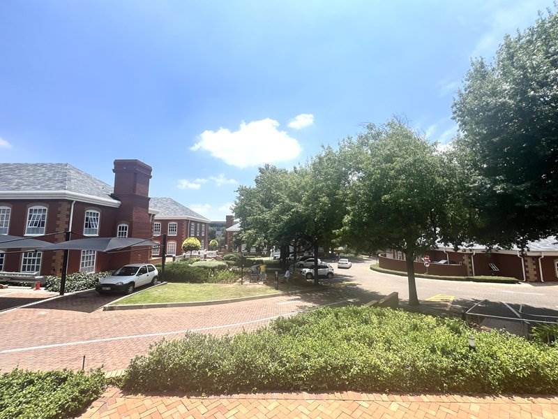 386  m² Office Space in Bryanston photo number 4