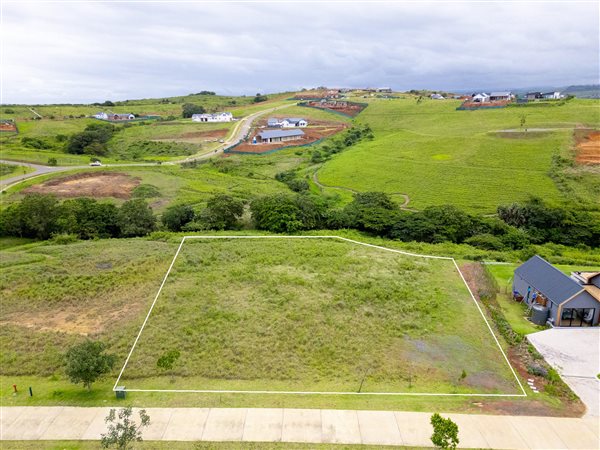 2 683 m² Land