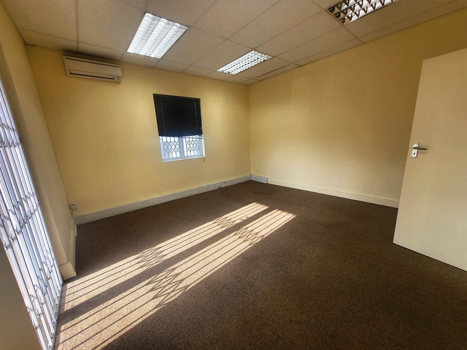 116  m² Office Space in Windermere photo number 8