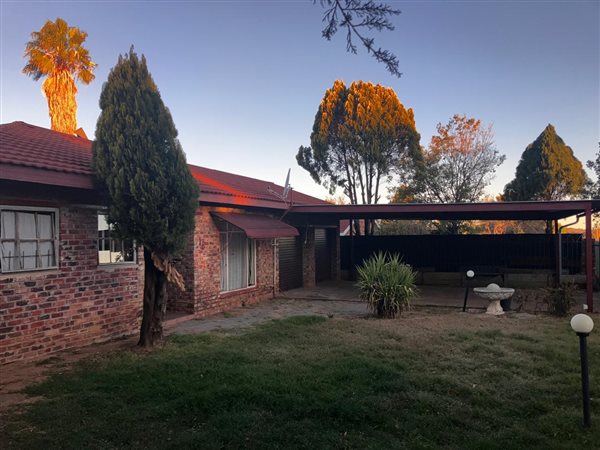 3 Bedroom House 3 Bedroom House